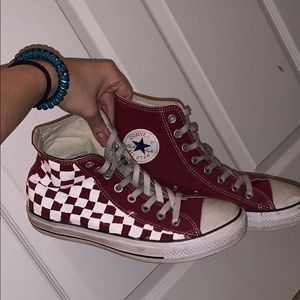 🌟Checkered Maroon CONVERSE🌟